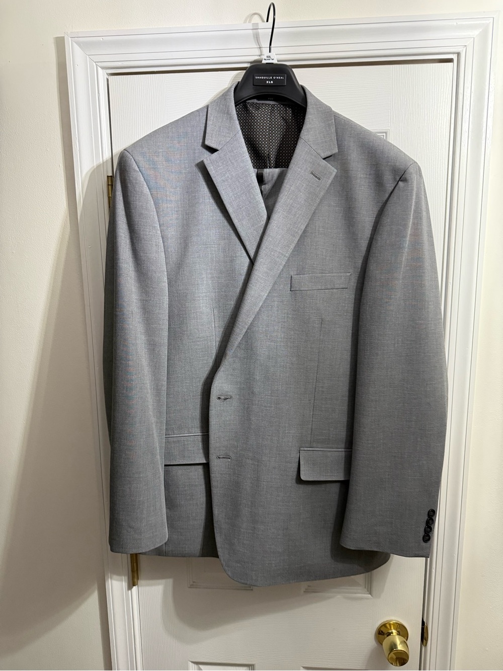 Men's Light Gray Shaquille O’Neil XLG Suit (50L) & Pants (46W x 32L)